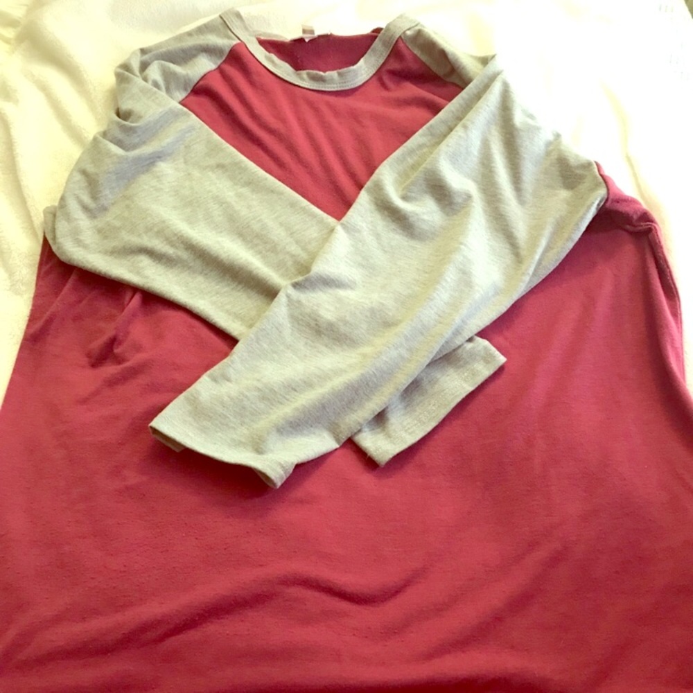 LulaRoe maroon and gray Randy long sleeved tee